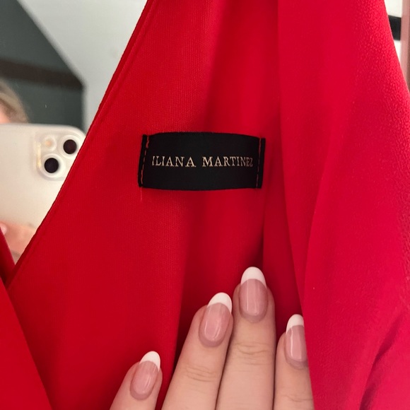 Gorgeous Red Prom Dress, taking best offer! 🌹 - Picture 2 of 3